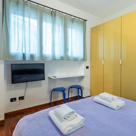 Parma Centro-Stazione Express Apartment Buitenkant foto