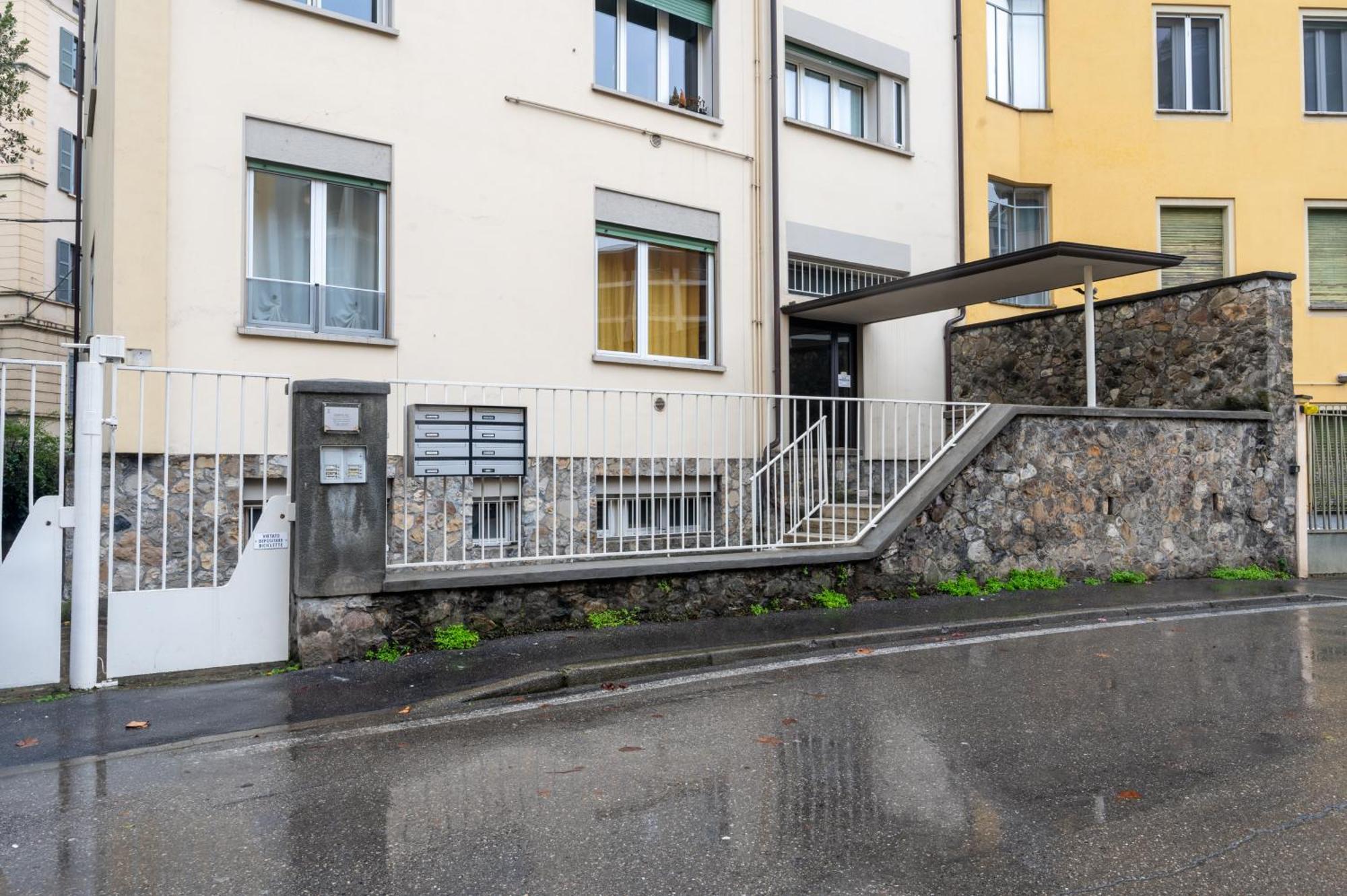 Parma Centro-Stazione Express Apartment Buitenkant foto